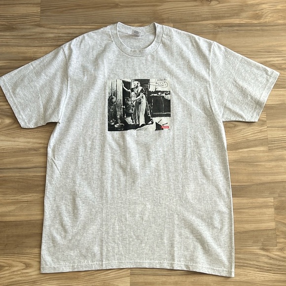 NWOT Supreme Mike Kelley Artwork Gray Graphic Mens Large Tee-Shirt Top Skater - Picture 1 of 4